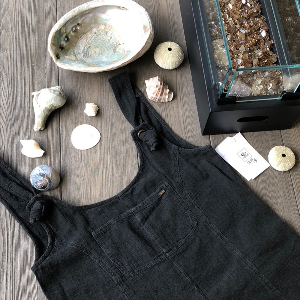 RVCA romper - Picture 2 of 8